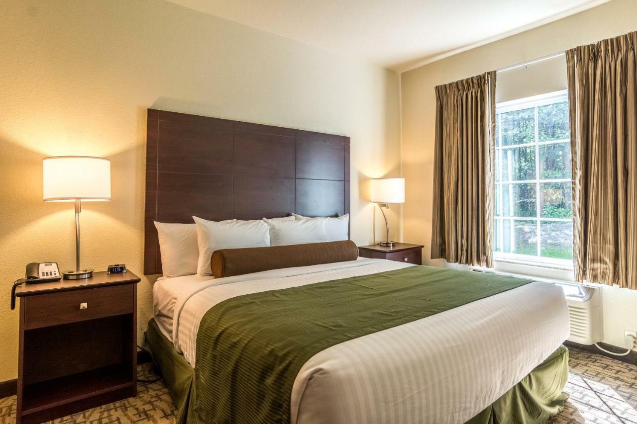Cobblestone Hotel & Suites - Torrington Ngoại thất bức ảnh