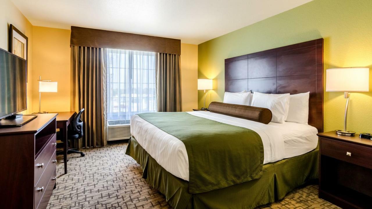 Cobblestone Hotel & Suites - Torrington Ngoại thất bức ảnh