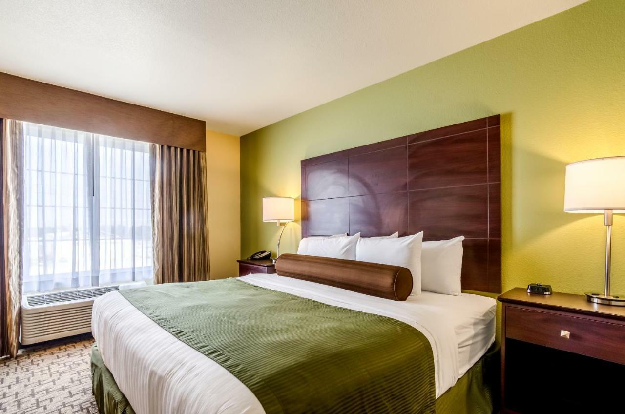 Cobblestone Hotel & Suites - Torrington Ngoại thất bức ảnh